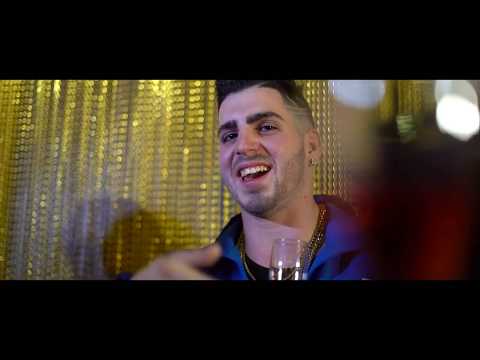 JTRuizz - MUEVELO Feat Barberowski.