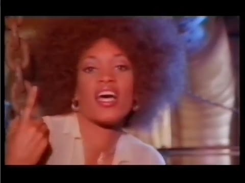 Motiv 8 - Break the Chain