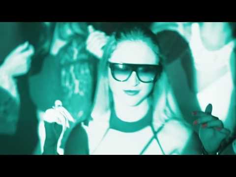 MOOVE PREVIEW 02 HD1