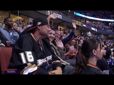 NHL   Nov.11/2011  Vancouver Canucks - Anaheim Ducks