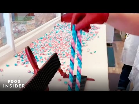 迷人的枕頭糖是如何手工製作的 (How Mesmerizing Pillow Candy Is Handmade)
