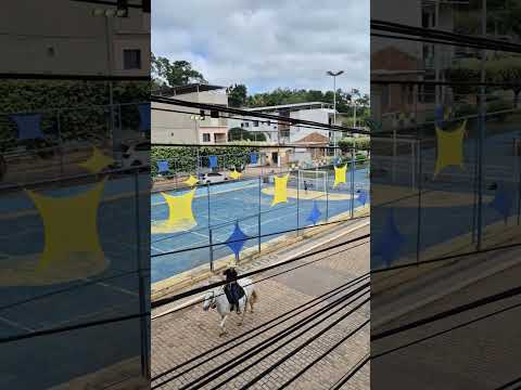Cavalgada saindo de patrocínio do Muriae MG, pra Comunidade de Pouso Alegre