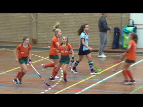 zaalhockey samenvatting WarandeMC1-Pelikaan 3-2