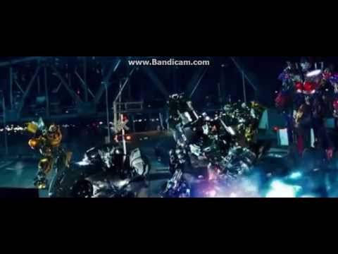 Transformers (2007) The Autobots Roll Out