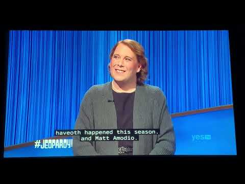 Jeopardy, intro & 1st Daily Double - Amy Schneider DAY 22 (12/30/21)