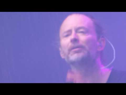 Radiohead Everything In Its Right Place Live Emirates Old Trafford Manchester England July 4 2017