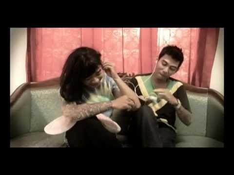 BRAVES BOY - AKU HARUS JAHAT