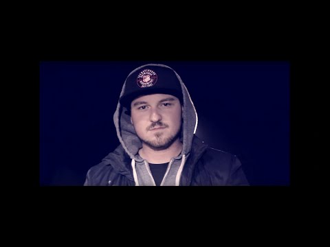 BLEZD - SIE SIEHT ZU (Offizielles Video)