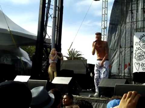 Treasure Island 2010 - Die Antwoord - Scopie