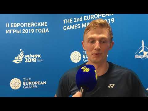 Krausz one victory from knock-out stage