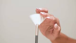 Jane Iredale Fan Brush