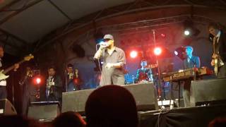 Dave Barker - I Don't Want To See You Cry (Ken Boothe) - live at This Is Ska Festival