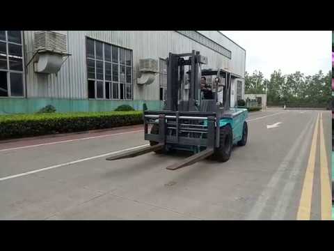 12ton elelctric forklift working video- mast lifting up, fork positioner