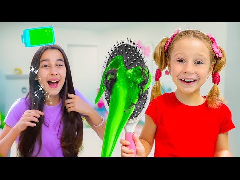 Настя помогает своим друзьям. Добрые видео для детей