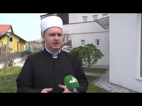 Islam posebno naglašava vrijednost sadake i nagradu za one koji udjeljuju i čine dobro prema drugima