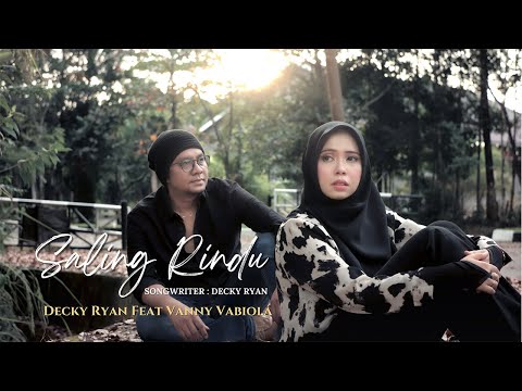 Decky Ryan Ft. Vanny Vabiola - Saling Rindu (Official Music Video)