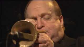 Manhattan Jazz Quintet - Autumn Leaves