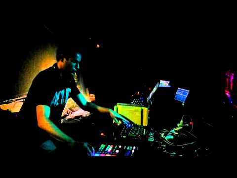 Alexandre & Olivier Gomez (Gom'Z Family) @ Tanneries Dijon 13/10/2102 - Part 2