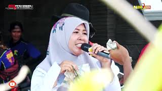 Download lagu DAKE KITA || SINGA DANGDUT PUTRA GENADES || LIVE SUKADANA 21 SEPTEMBER 2022 mp3