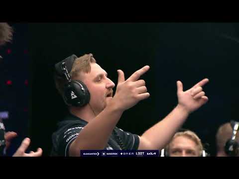 tabseN sneaky ACE against Faze @dust2 |  BLAST Premier Fall Final 2021