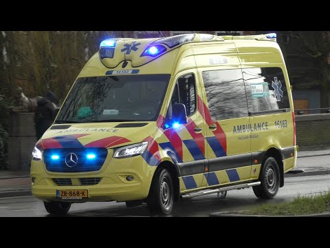 Verschillende Ambulances uit Hollands Midden met spoed in Rotterdam en Den Haag