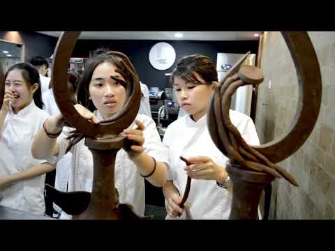 Chocolate Showpiece | Harold's Academy