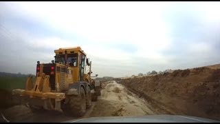 preview picture of video 'Przejazd przez budowę podczas złej pogody'