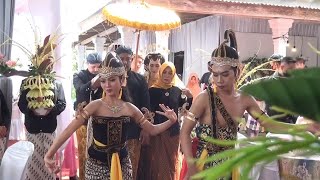 Download lagu Temu Manten Adat Jawa ' dr. Retno & Guntur ' Singgasana Wedding organizer mp3 Download lagu Temu Manten Adat Jawa ' dr. Retno & Guntur ' Singgasana Wedding organizer mp3