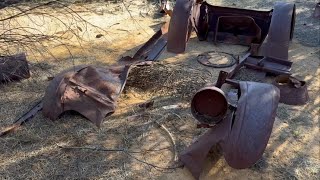 Roadtrains, Wildflowers and Fossicking along the Great Eastern Highway…Western Australia