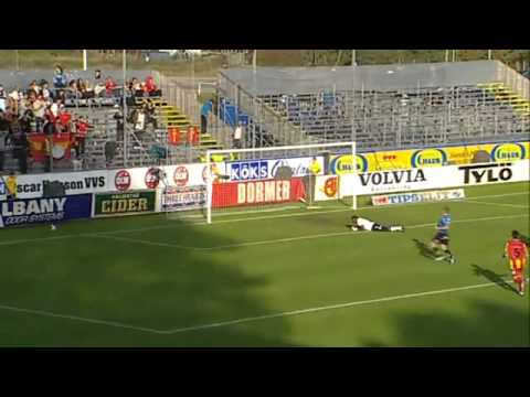 Fotboll : Halmstads BK vs Syrianska FC 0-1 (2011-09-24)