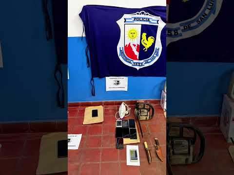 Villa De la Quebrada San Luis la policía realizó varios allanamientos por delitos cometídos.