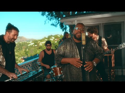 Smile High and The Main Squeeze - Love Lost