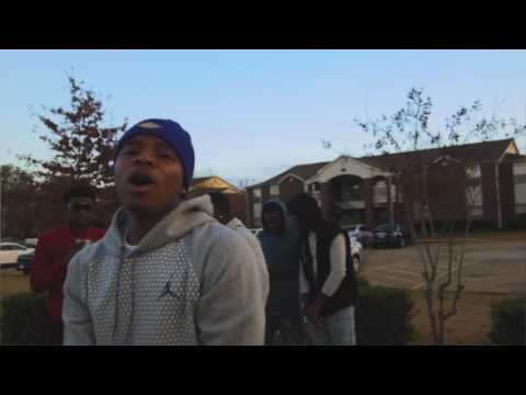 De So Flyy - Riot (Freestyle)