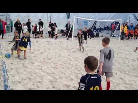 3.zápas: Tygři Neratovice - FK Zlíchov 1914  3:2 (3.třetina)