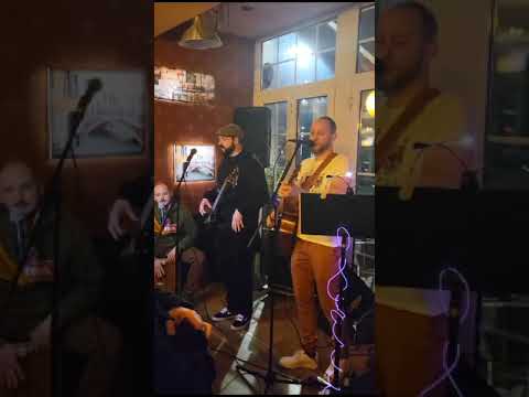 Furious Flamingos - Temple Bar, Essen, 25.01.24 - 15 Minuten Ruhm