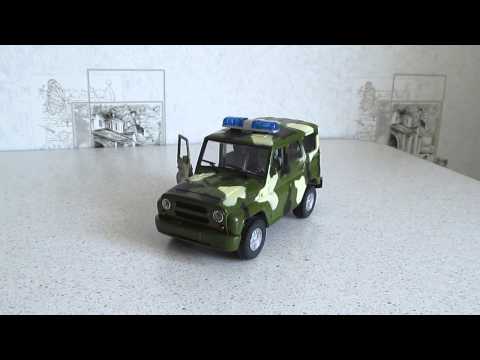 Машинка инерционная Play Smart 1:24 «УАЗ Hunter Армейский» 9076-С Автопарк, свет и звук