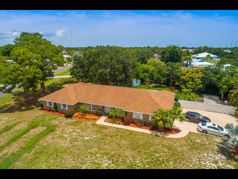 2172 SE Gidding Rd, Port Saint Lucie, FL 34952