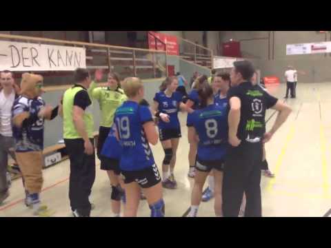 Verbandsliga-Meisterschaftsfeier der 1. Handball-Damen des TB Wülfrath