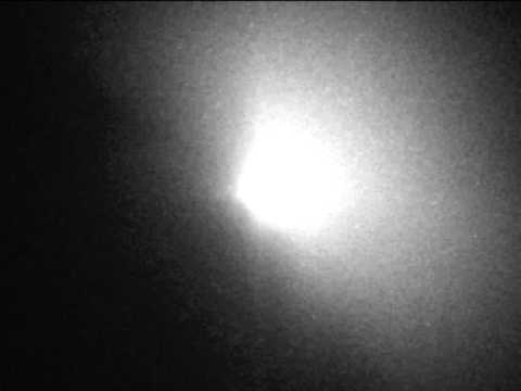 Hubble captures Deep Impact's collision with comet