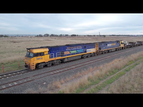3XM4 PN Mixed Freight Train With Steel Wagons & Containers (25/5/2022) - PoathTV Australian Railways