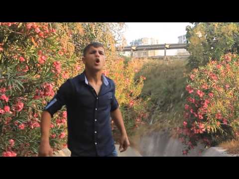 Mert Özortak- Karakterin Yerlerde Bak Kadın 2015