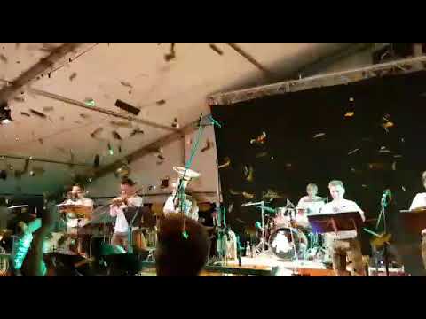 Can you english please gespielt von Die Söhne Manfreds (DSM)