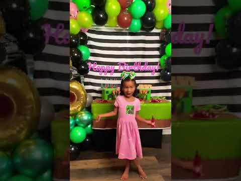 Minecraft Birthday #Shorts #minecraft #minecraftshorts #roblox #tiktok #gaming #gamergirl