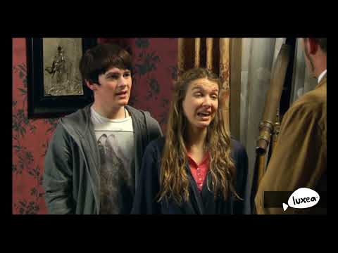 Nina's funny lies in House of Anubis season 1