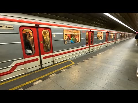 Prague Metro - Můstek Station | 1 Escalator | 24/05/25