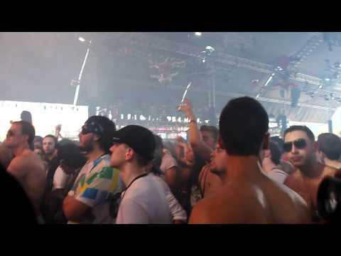 Gareth Emery Vs Delerium - This is Silence @ ASOT 500 Miami (HD)