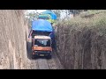 SKILLNYA DRIVER KELAS DEWA Truk Fuso 220ps Truk Hino 500 Muatan Penuh Lewati Tururan Sempit