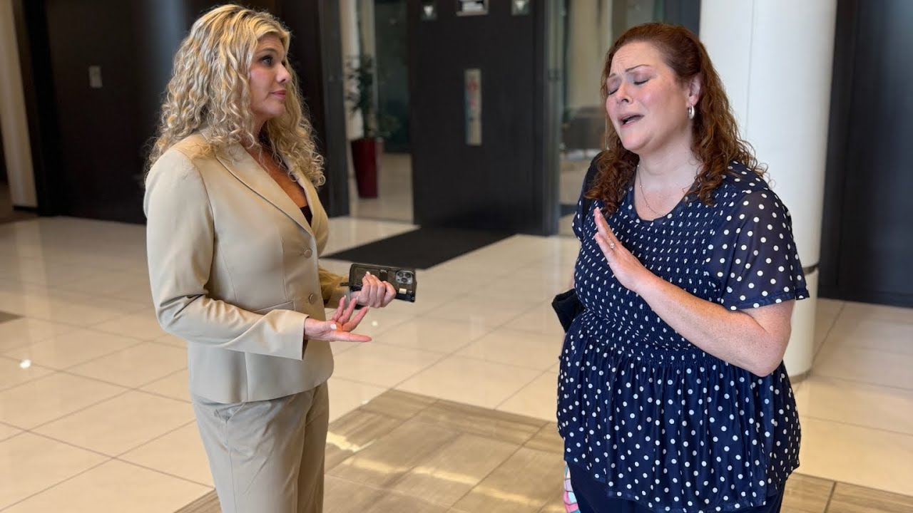 Charlotte tells Bethany to turn Sharra’s Mom into the police since she has a warrant