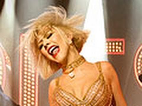 Christina Aguilera Sings 'Something's Got A Hold On Me' in Exclusive 'Burlesque' Clip