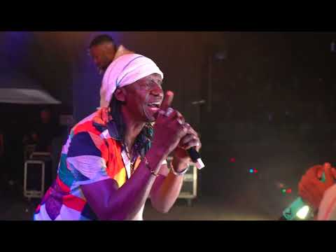 Louis Towers | El liso en Olaya | Criss & Ronny